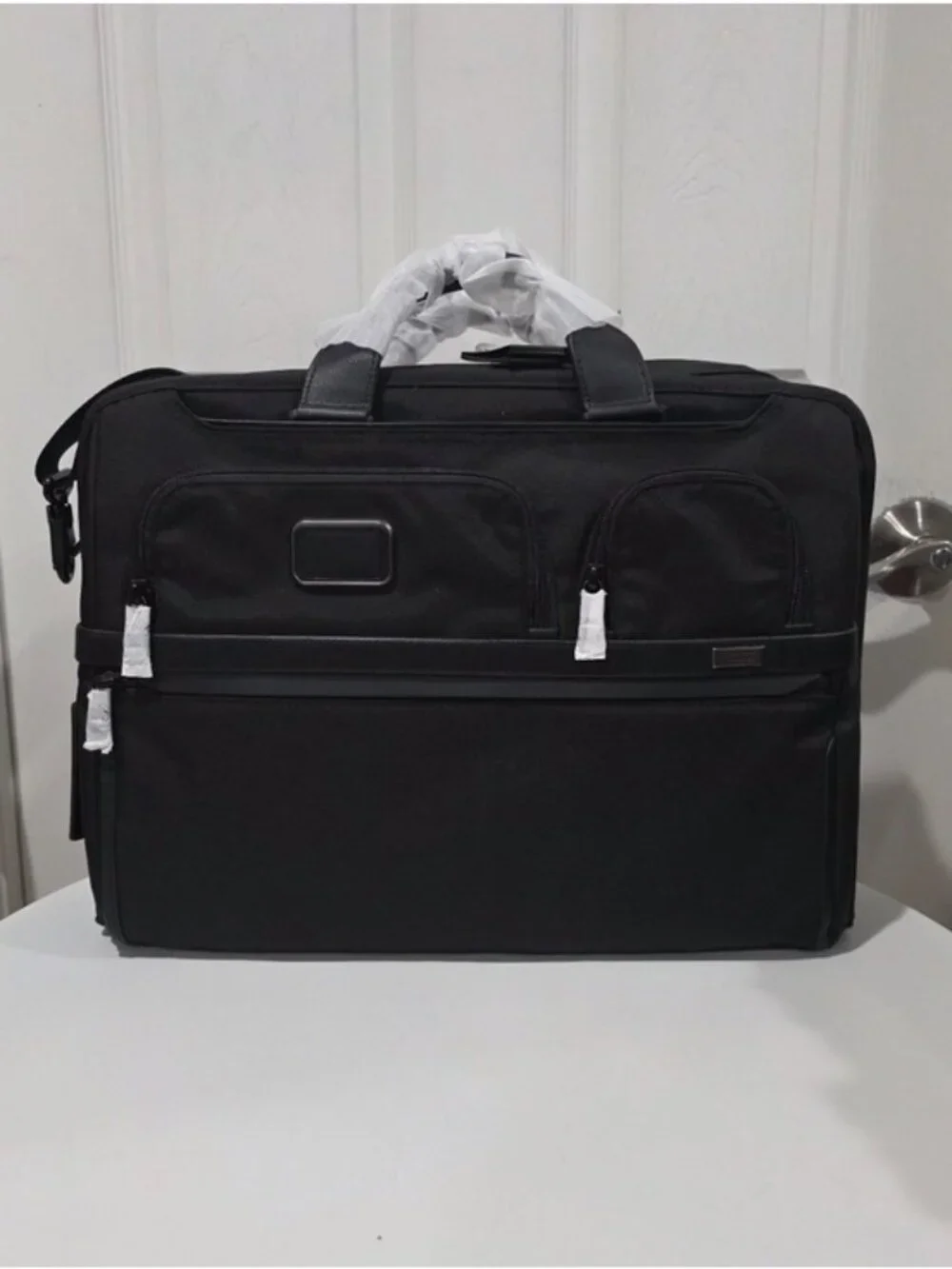 Tumi Alpha Compact Laptop Briefcase - Picture 2 of 10